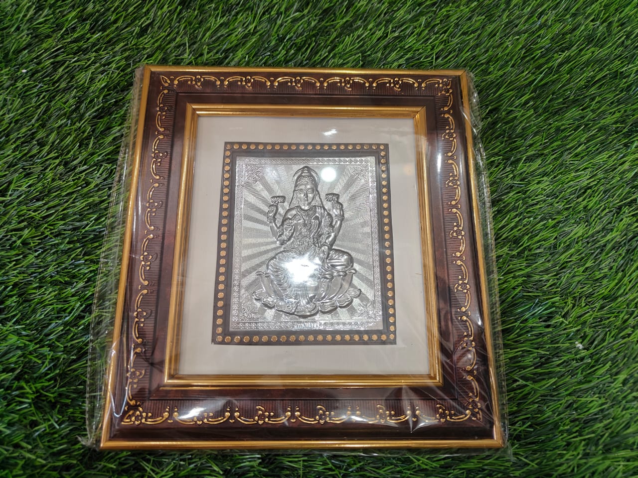 Goddess Sri Lakshmi Devi Photo Frame (H - 10" , W -9") - 999 Silver