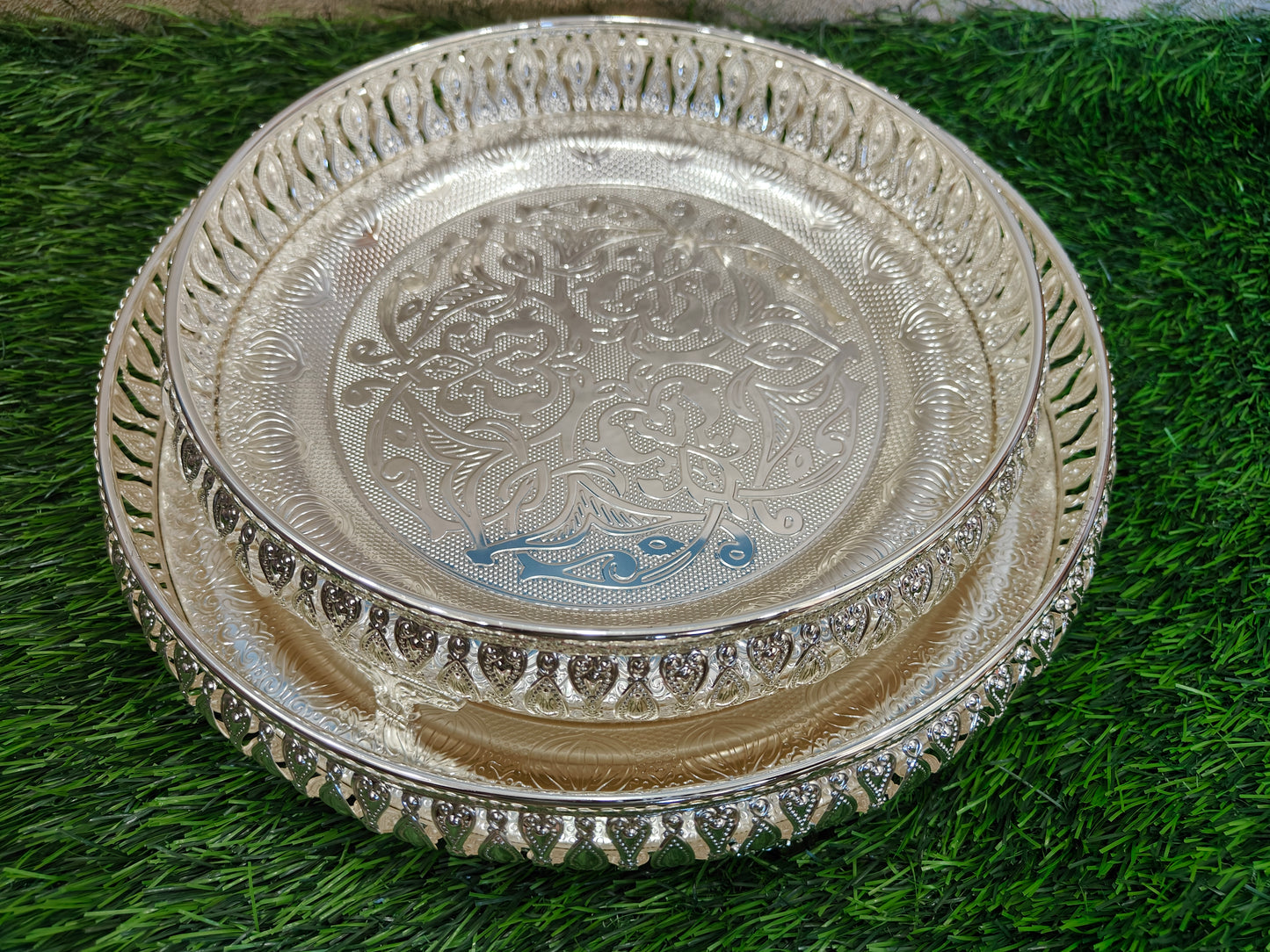 Pooja Round Tray with Artistic Design: